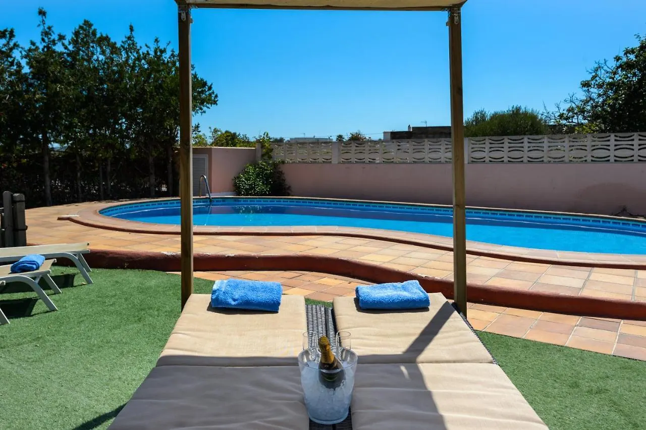 Sa Carroca Villa San José 0*,